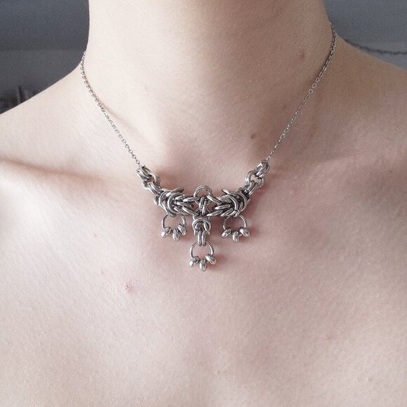 Gothic silver chandelier choker necklace ✦ unique silver choker necklace ✦ - Picture 2 of 5